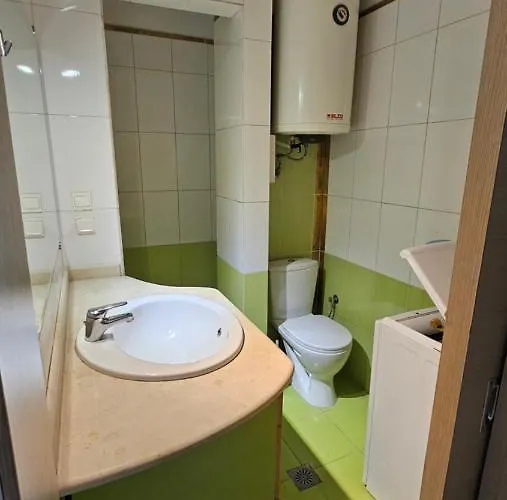 Antoaneta's Apartamento Kalamítsion